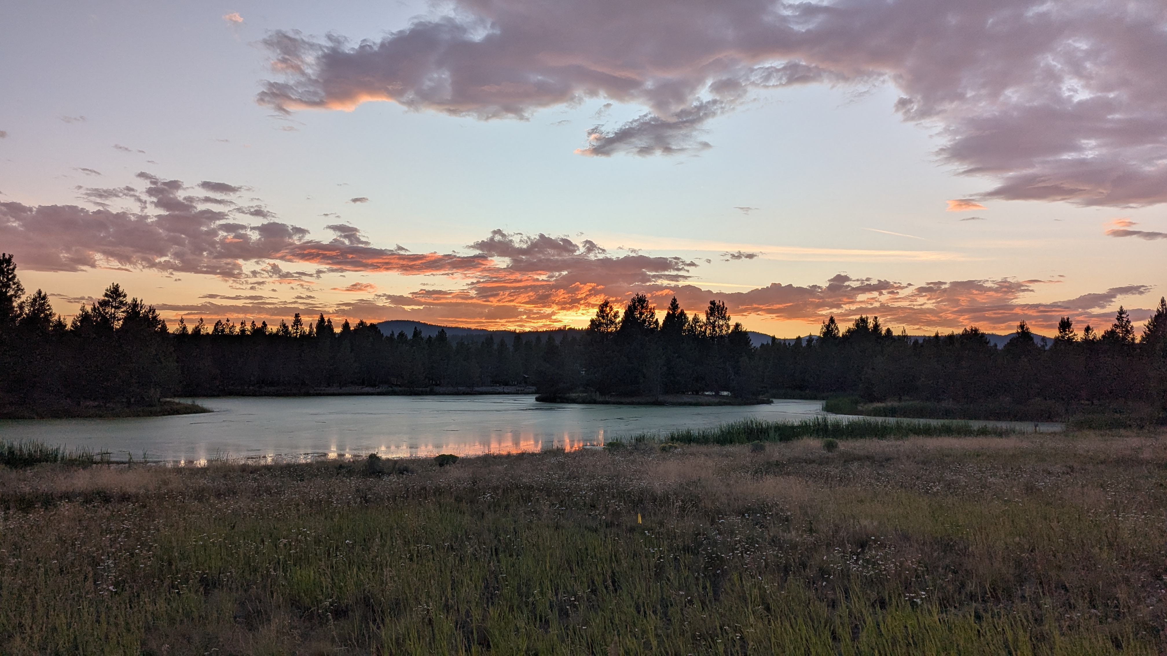 Lake and sky (photo credit: Niki)
